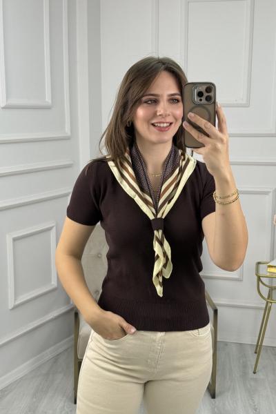 Fular Detaylı Triko Kahverengi
